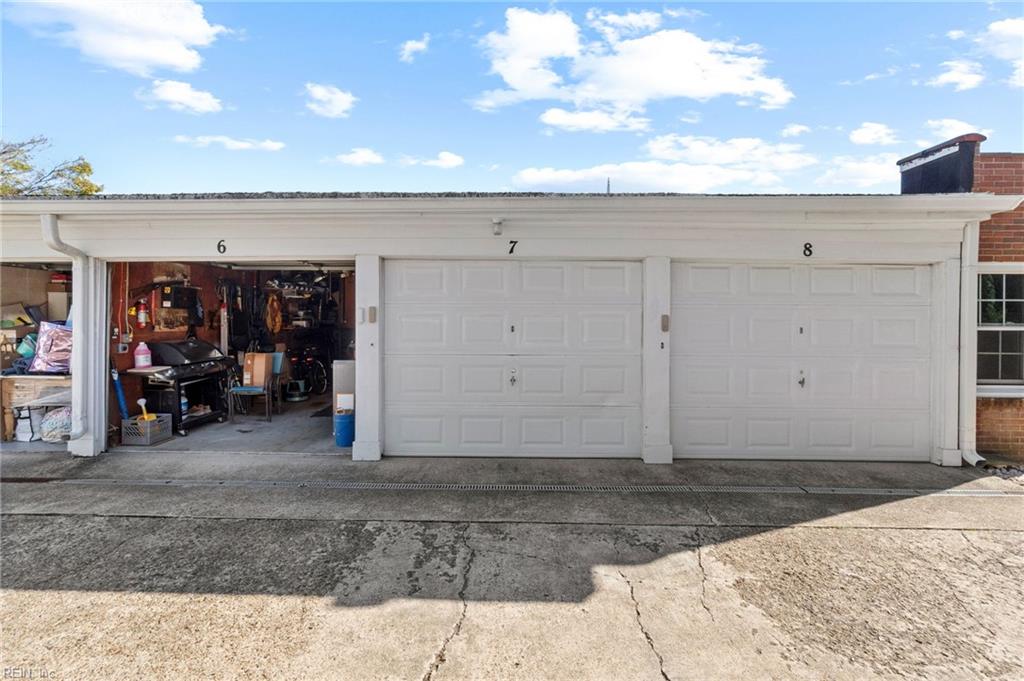 3601 Holly Rd Property Photo 28