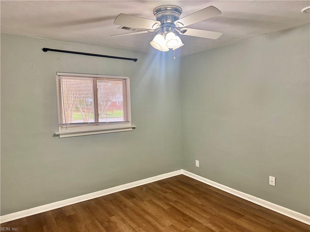 4713 Clintwood Dr Property Photo 2