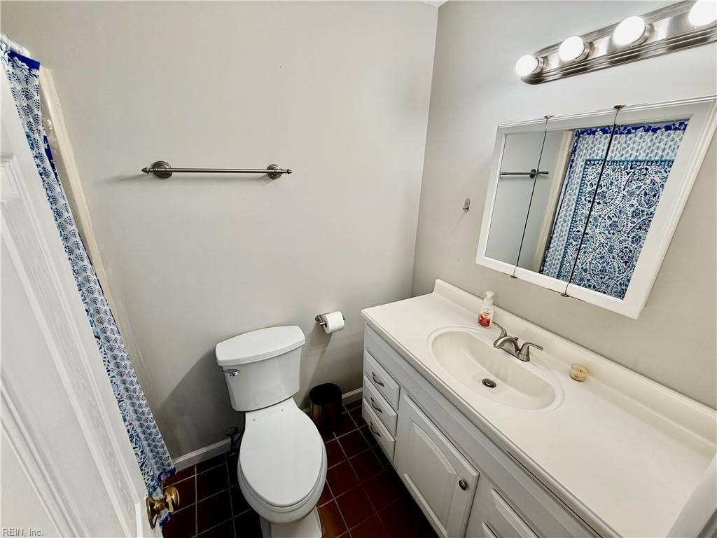 2306 Kingbird Ln Property Photo 7