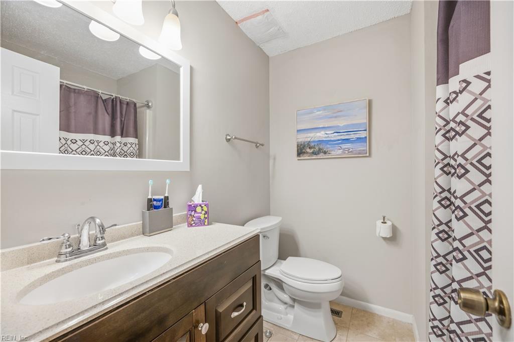 2306 Kingbird Ln Property Photo 16