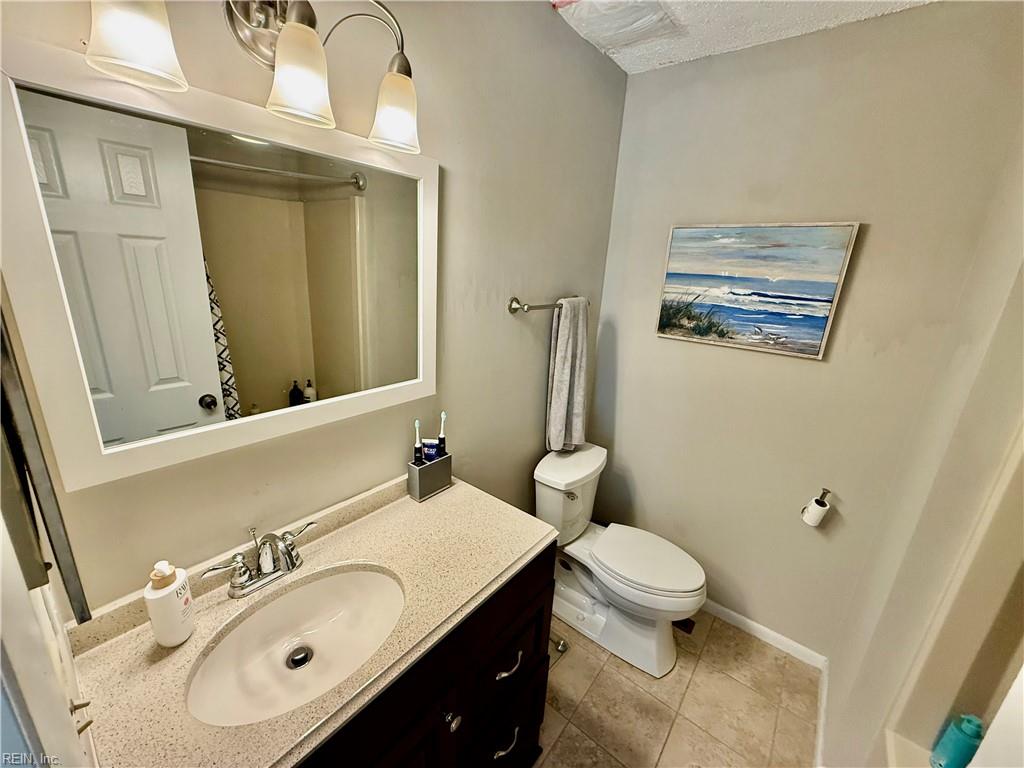 2306 Kingbird Ln Property Photo 20