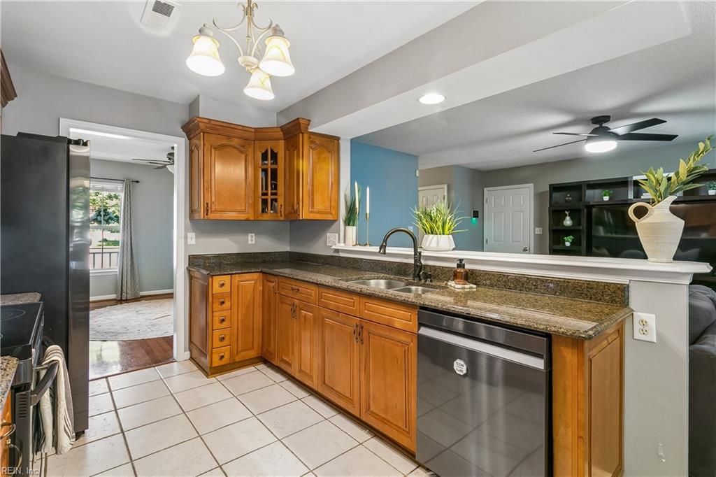 28 Gallaer Ct Property Photo 25