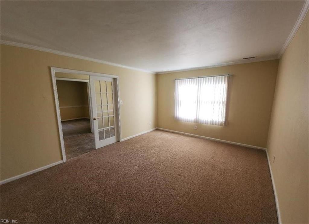 537 Mossycup Dr Property Photo 4