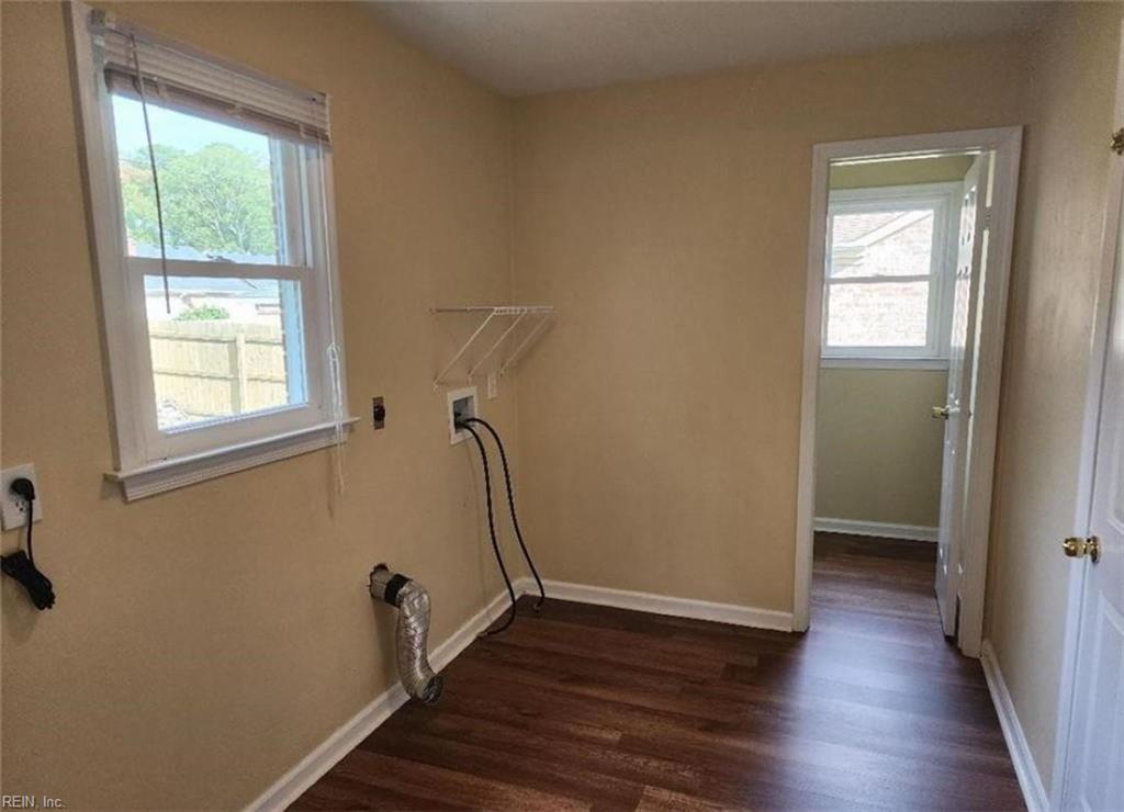 537 Mossycup Dr Property Photo 18