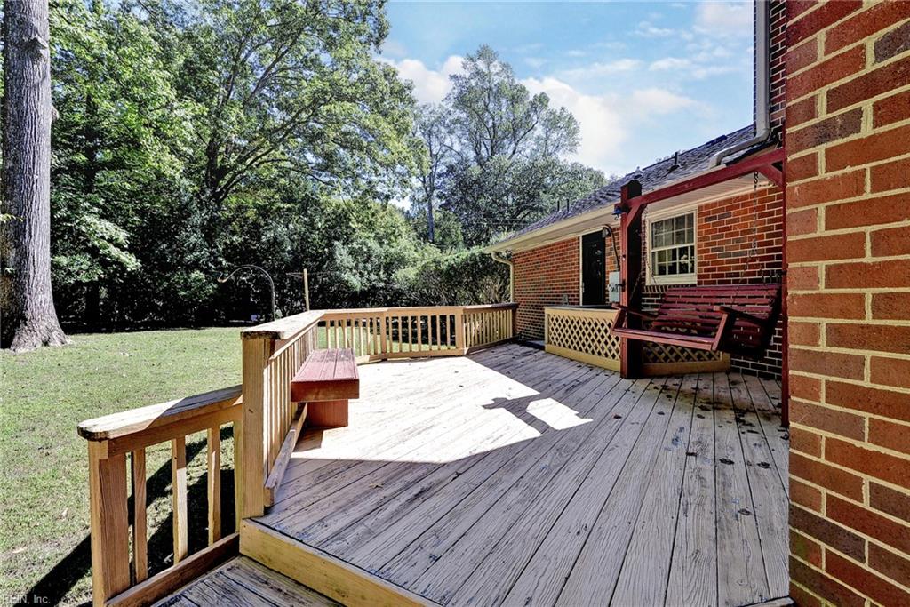 265 E Queens Dr Property Photo 10