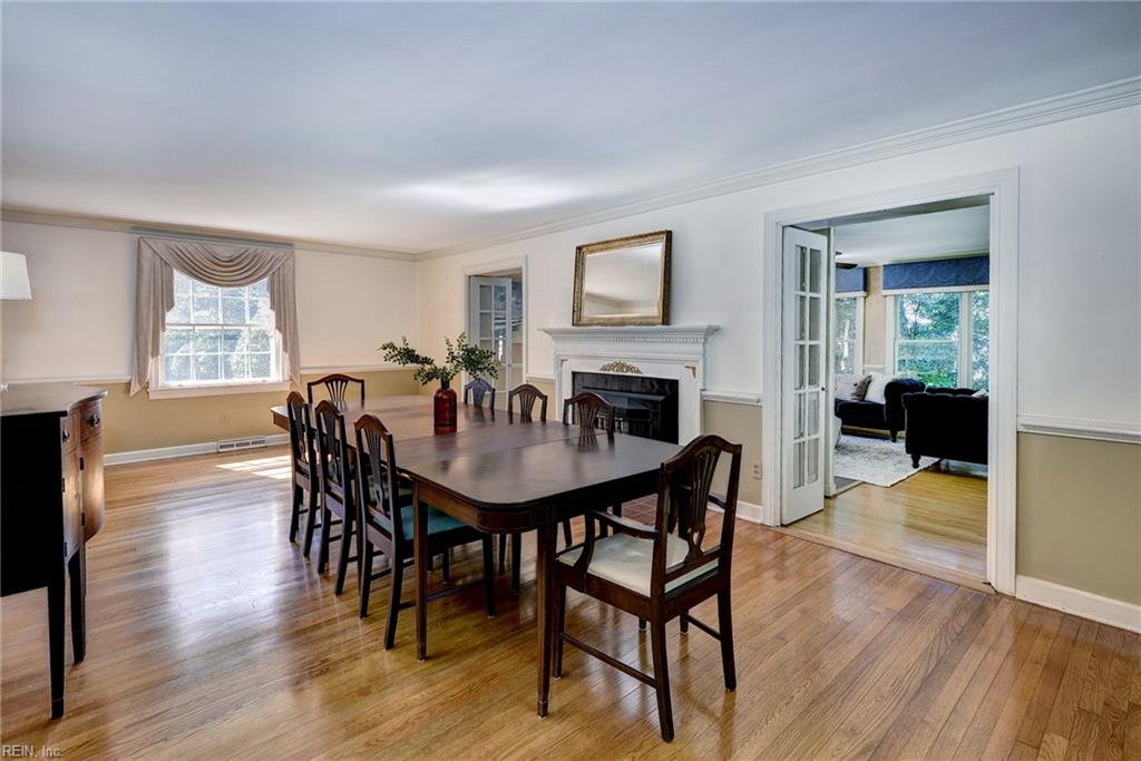 265 E Queens Dr Property Photo 14