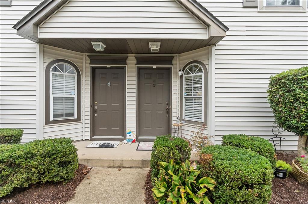 4620 Shallowford Cir Property Photo 2
