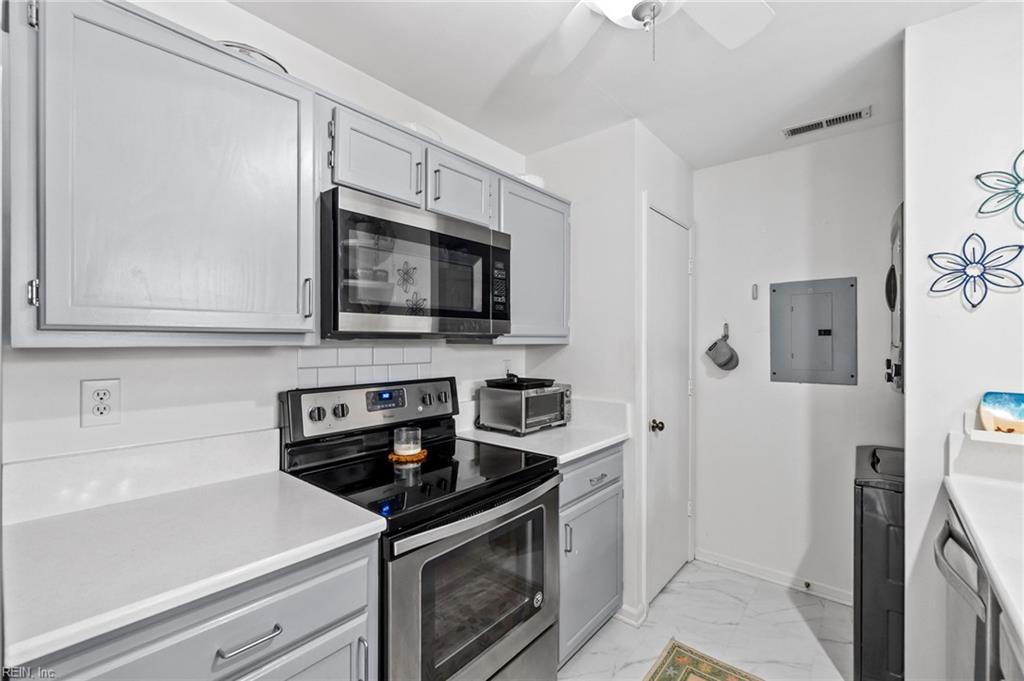 4620 Shallowford Cir Property Photo 15