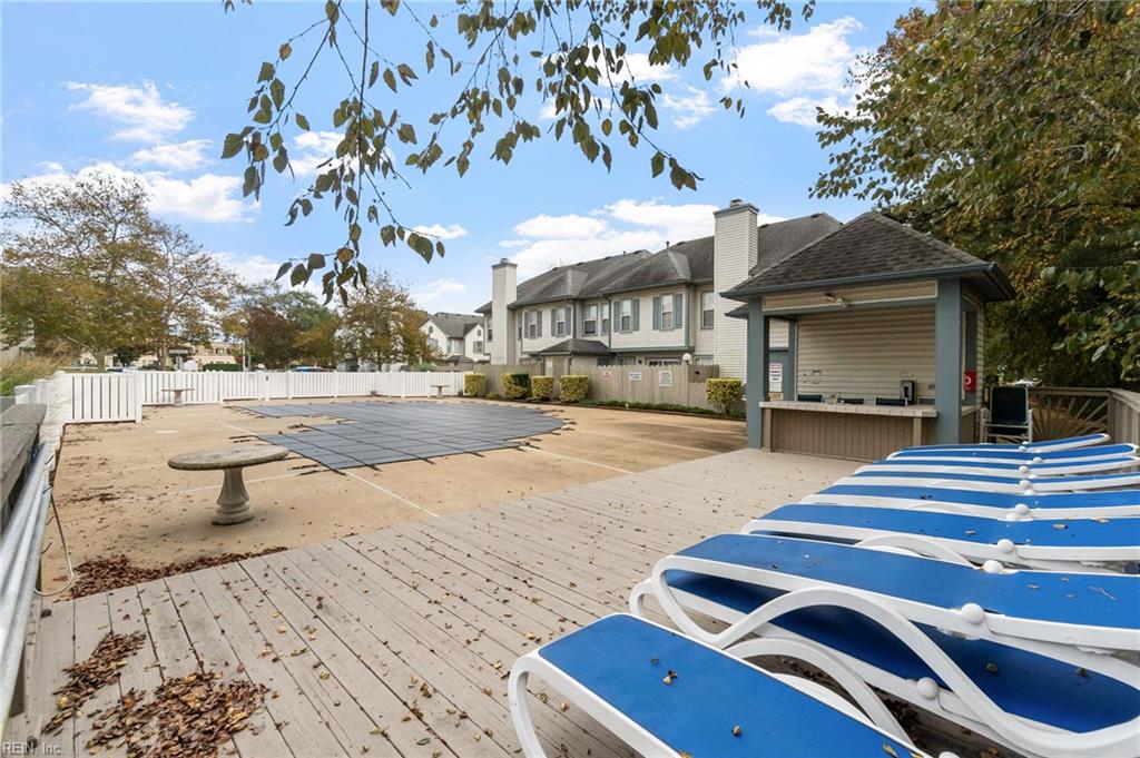 4620 Shallowford Cir Property Photo 35