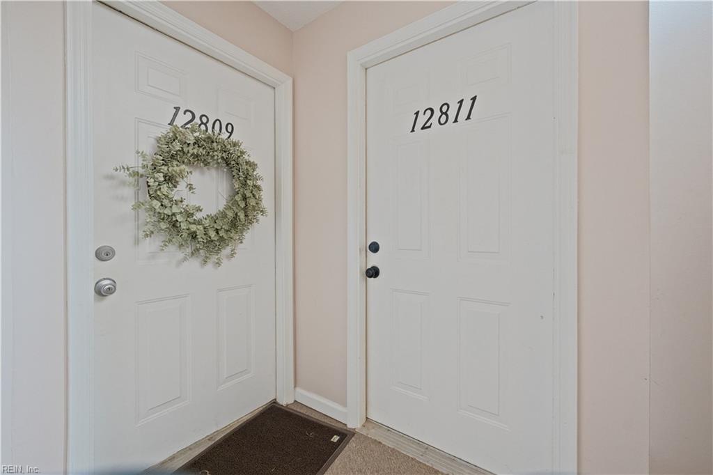 12811 Daybreak Cir Property Photo 4