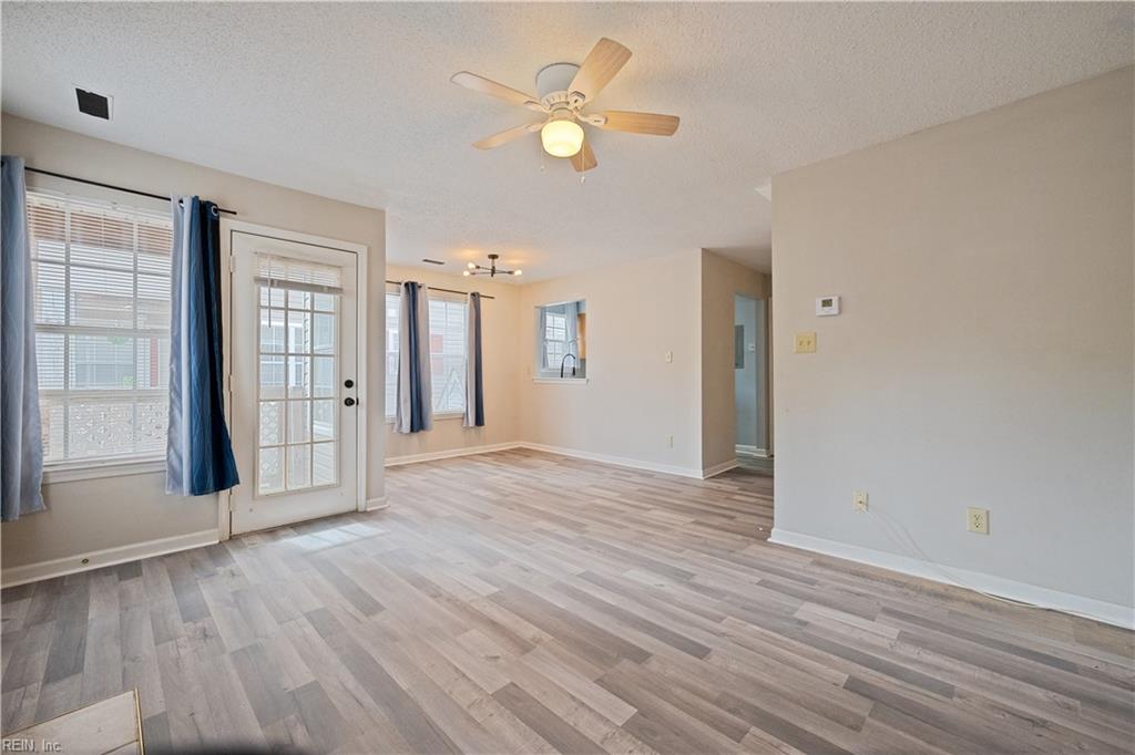 12811 Daybreak Cir Property Photo 16