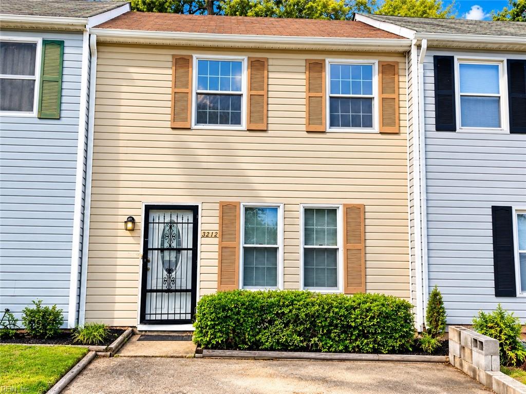 3212 Clover Rd E Property Photo 1