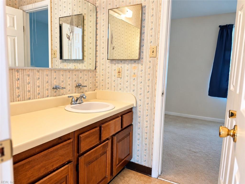 3212 Clover Rd E Property Photo 11