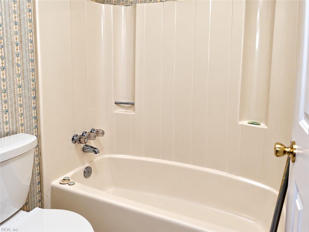 3212 Clover Rd E Property Photo 12