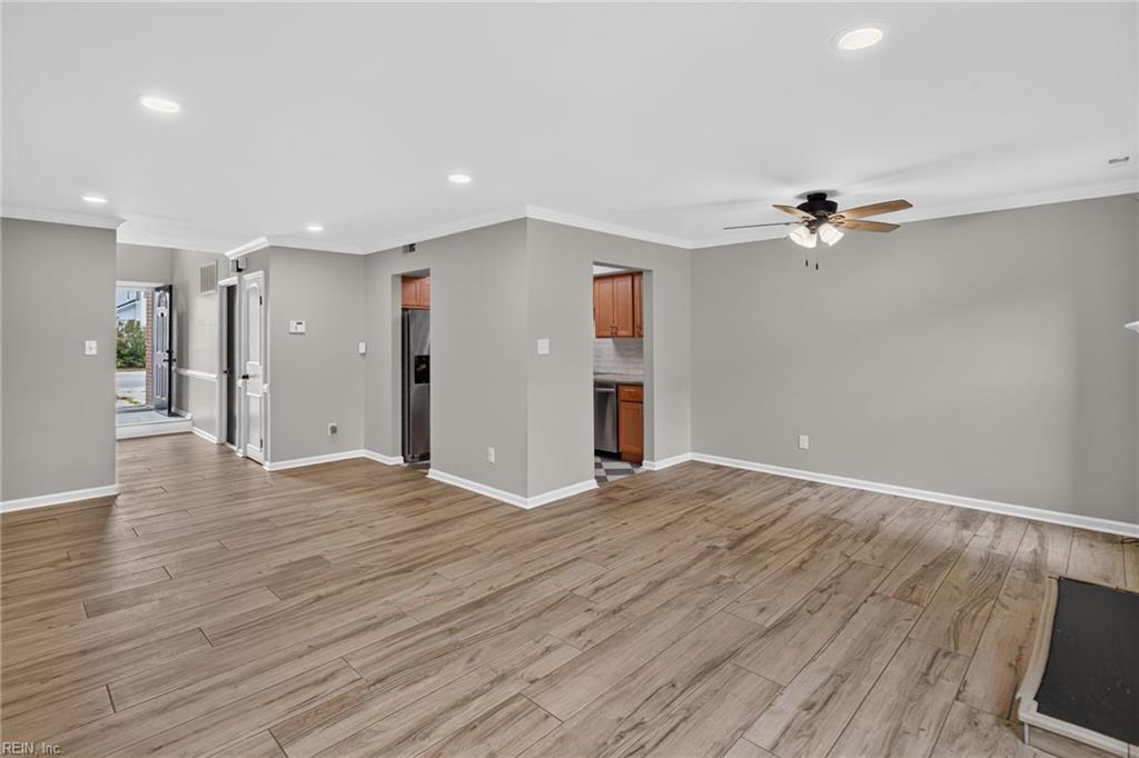 2469 Reagan Ave Property Photo 4