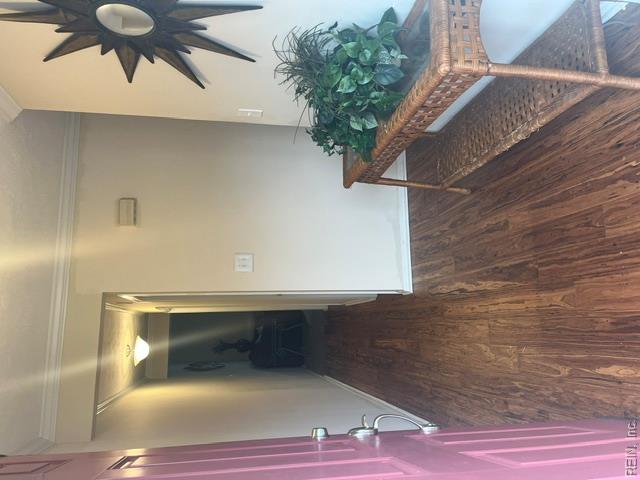 105 Burnt Bridge Way Property Photo 2