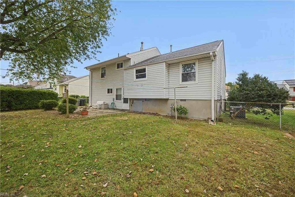 104 Northampton Dr Property Photo 27