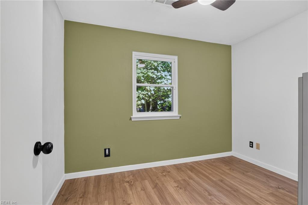 2121 Speedy Ave Property Photo 11
