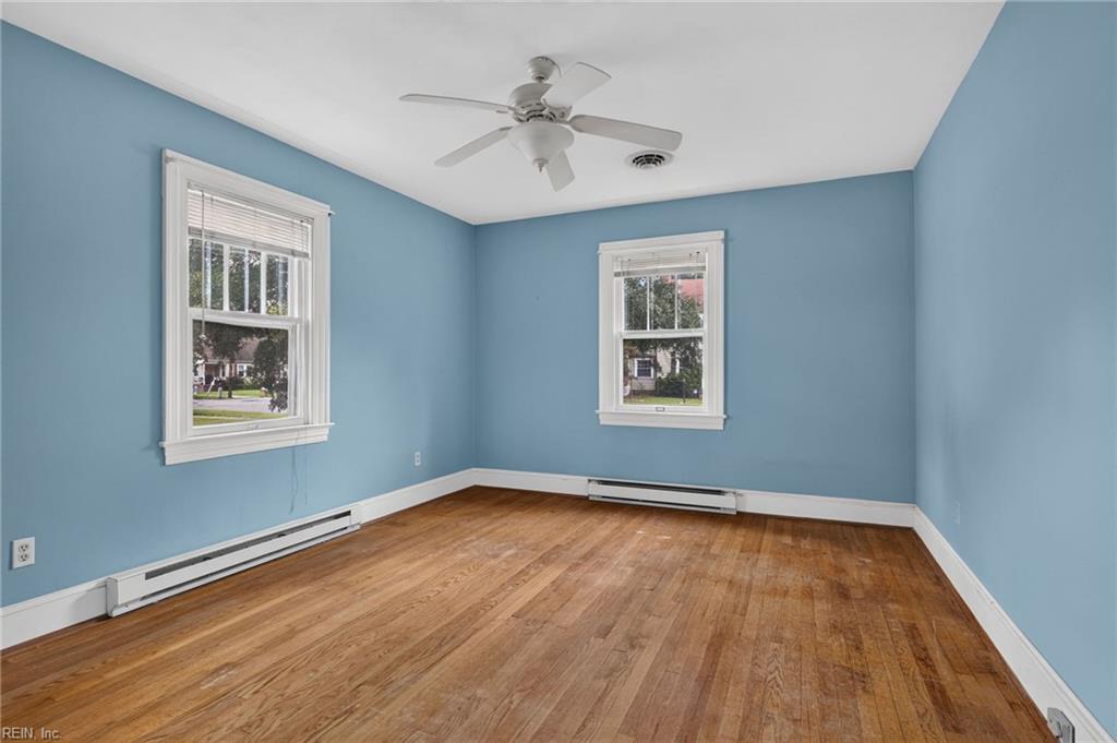 310 S Broad St Property Photo 15