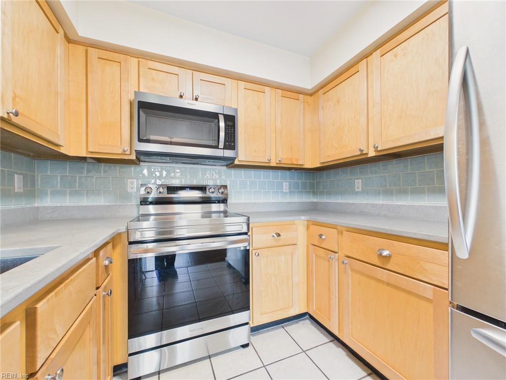 512 24th St Property Photo 18