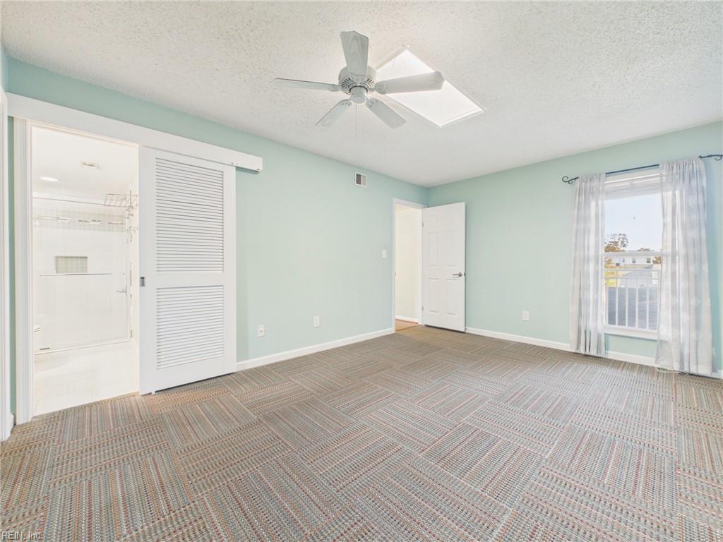 512 24th St Property Photo 29