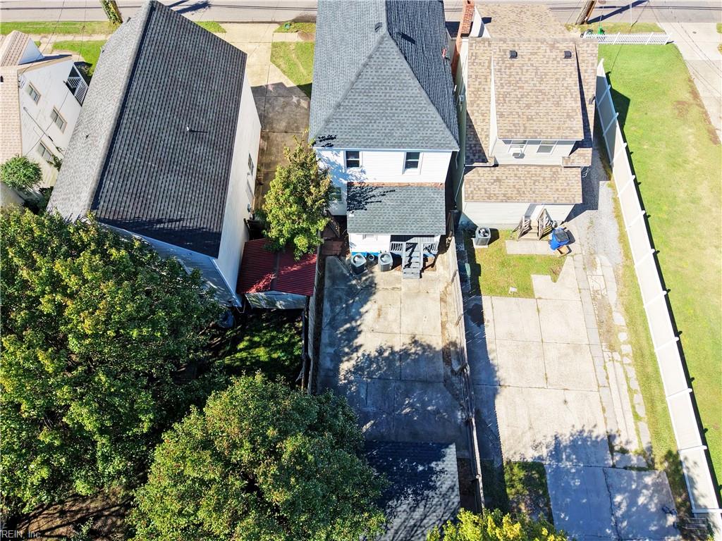 3020 Tidewater Dr Property Photo 4