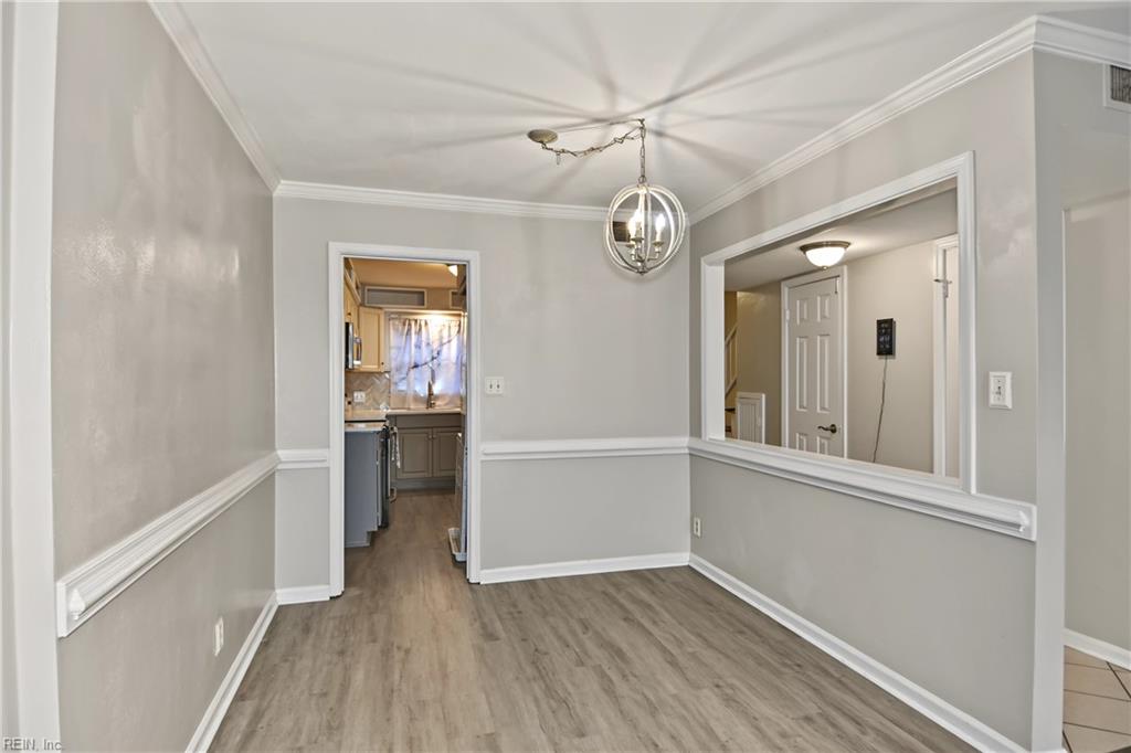407 25th St Property Photo 15