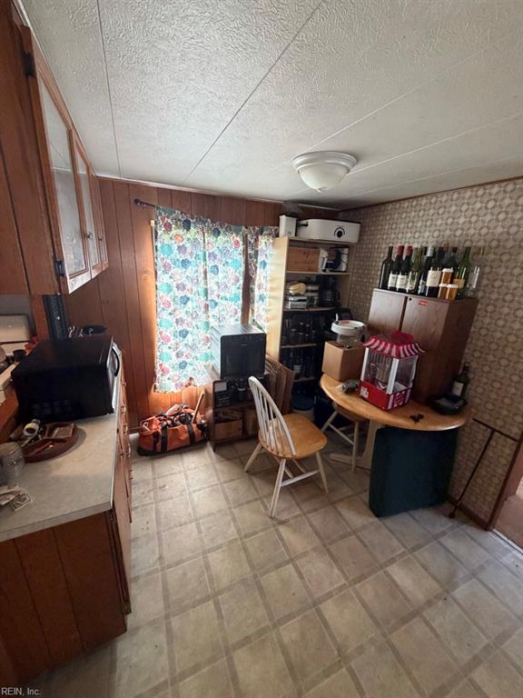1328 Hawk Ave Property Photo 6