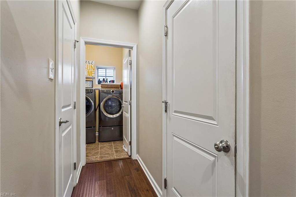 207 Caroline Cir Property Photo 4