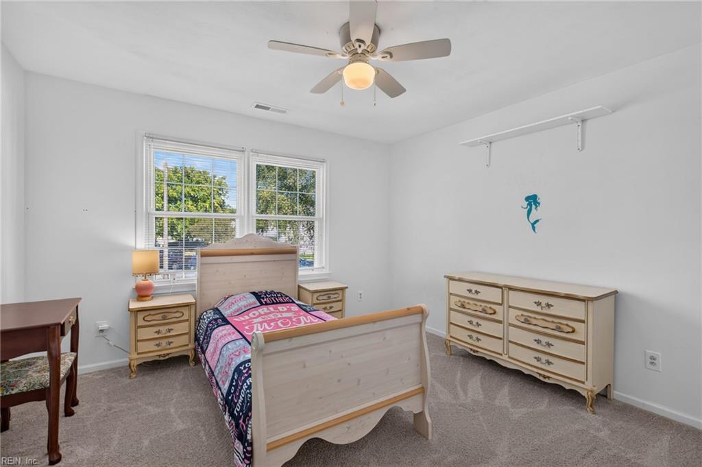 900 Roundtable Ct Property Photo 17