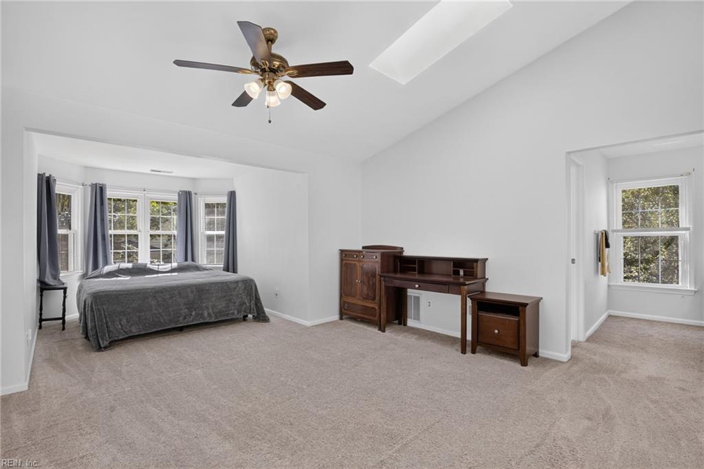 900 Roundtable Ct Property Photo 25