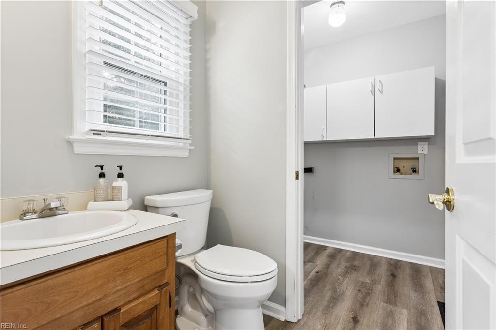 1204 Springwell Pl Property Photo 14