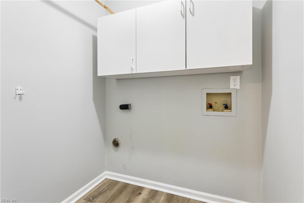 1204 Springwell Pl Property Photo 23