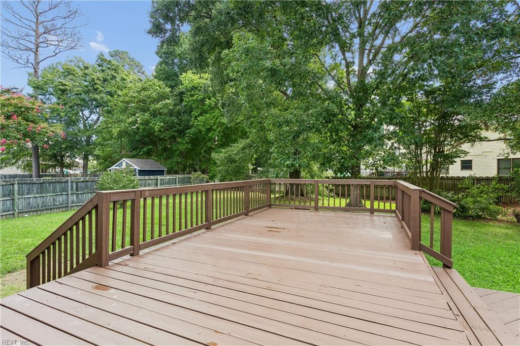 1204 Springwell Pl Property Photo 39