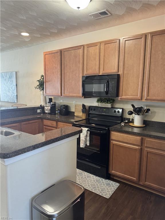 221 Bonneys Quay Property Photo 6