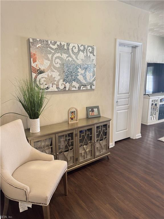 221 Bonneys Quay Property Photo 10