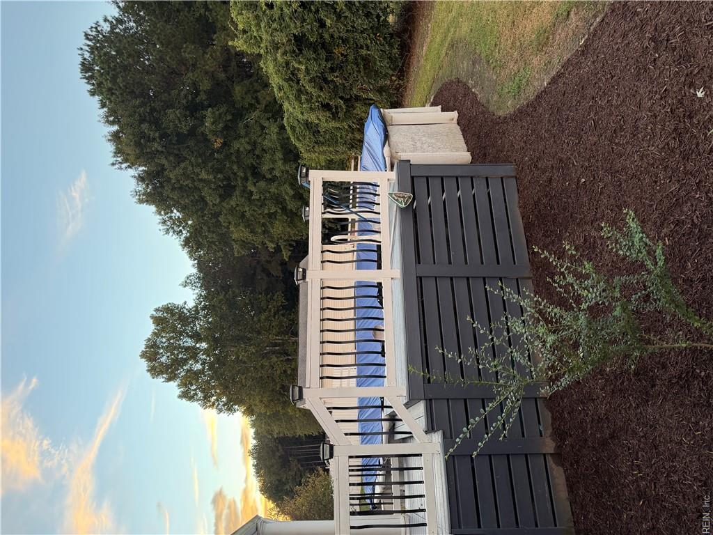 16201 Cabin Pond Ln Property Photo 24