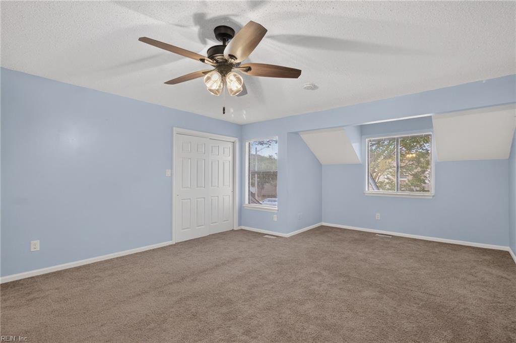 323 Elderwood Ct Property Photo 20