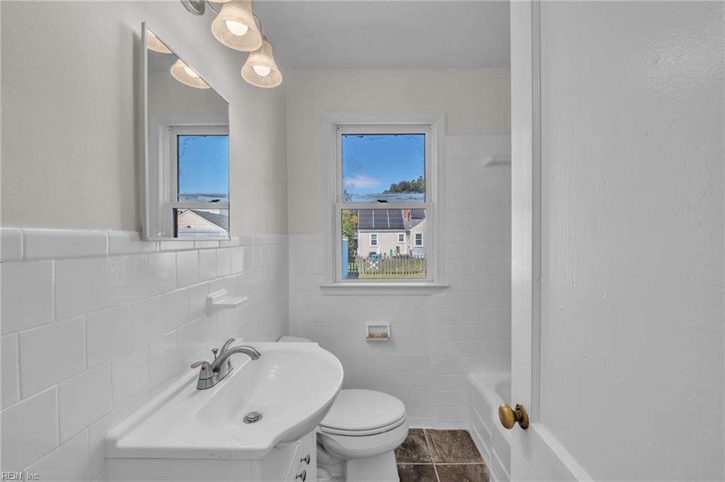 9235 Phillip Ave Property Photo 14
