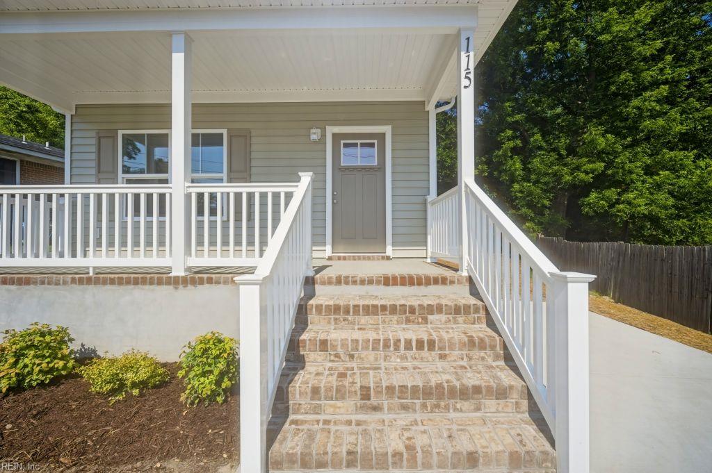 115 Day St Property Photo 4