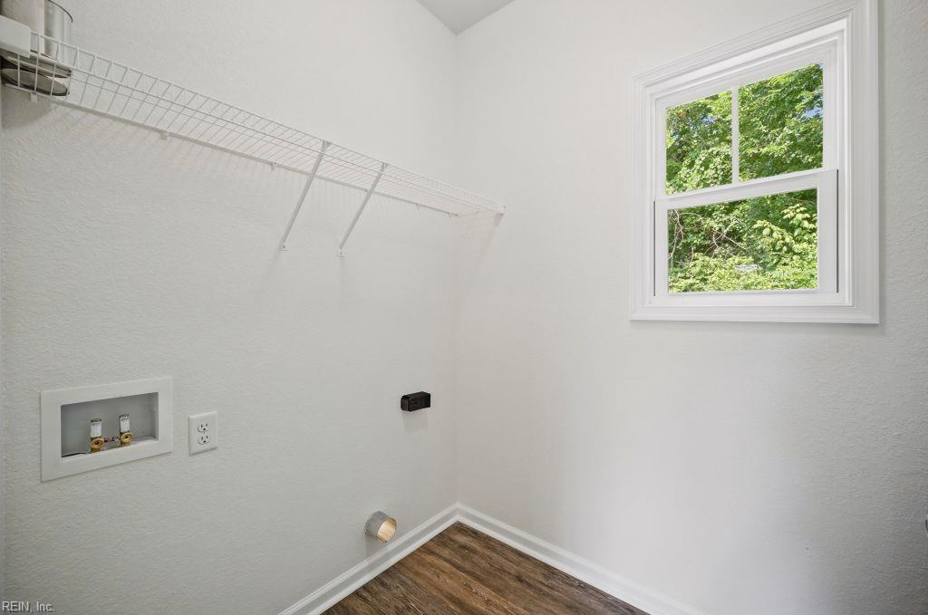 115 Day St Property Photo 18