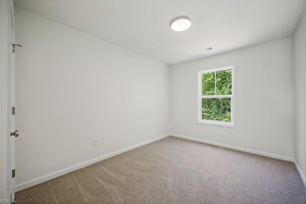 115 Day St Property Photo 21