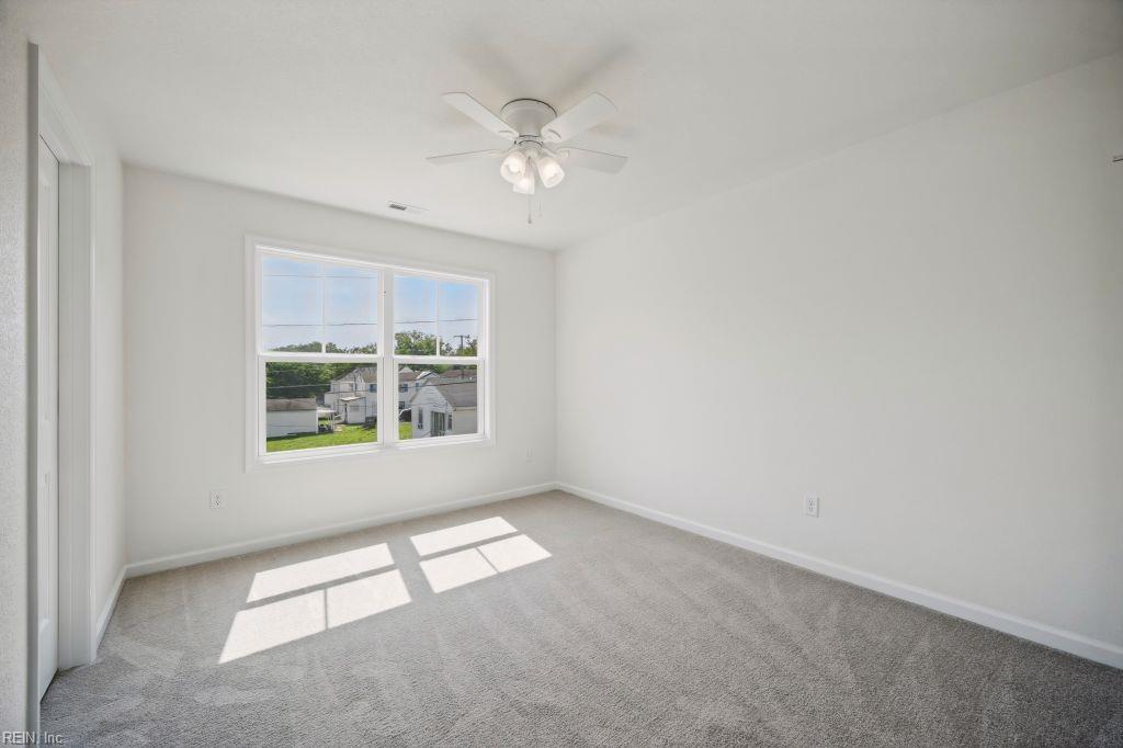 115 Day St Property Photo 23