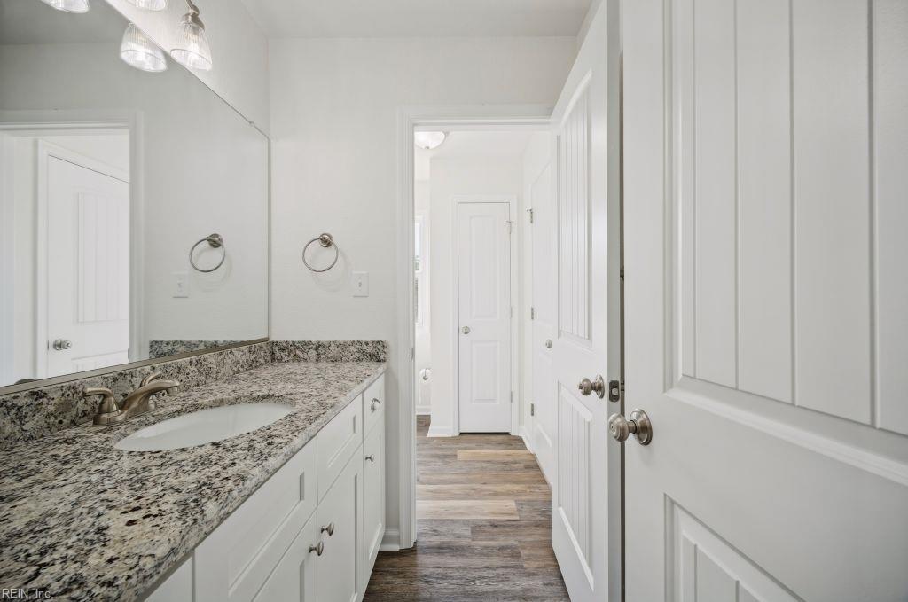 115 Day St Property Photo 26