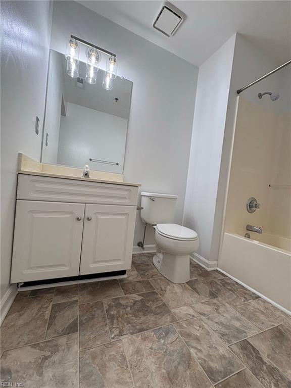2204 Lesner Cres Property Photo 21