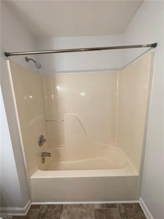 2204 Lesner Cres Property Photo 23