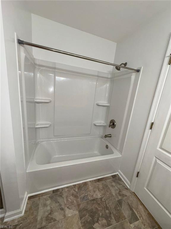 2204 Lesner Cres Property Photo 30