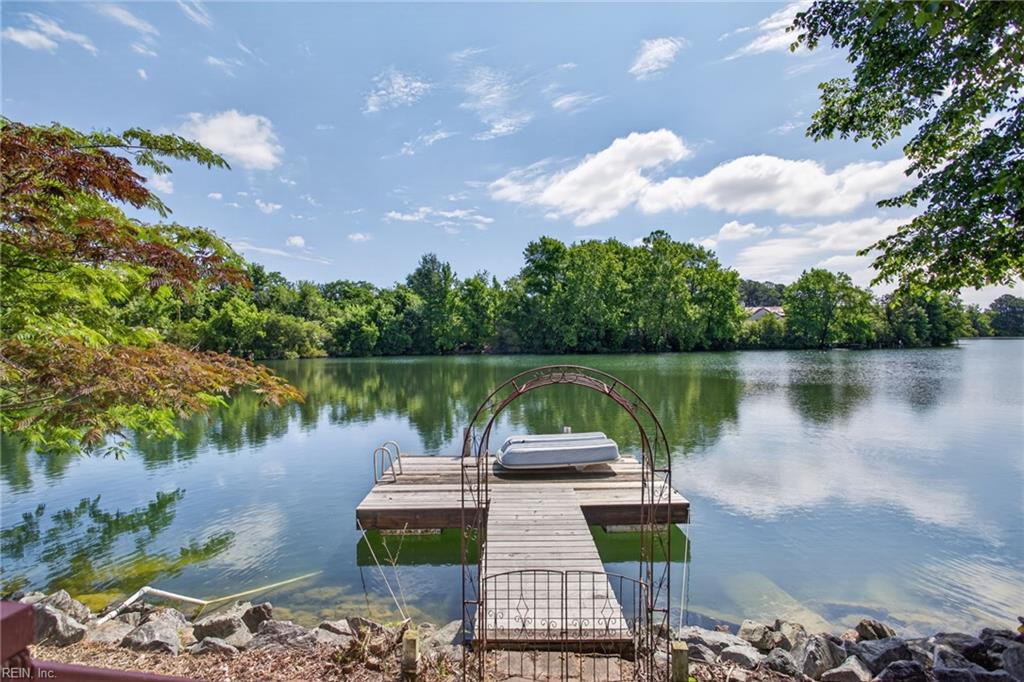 27 Reflection Ln Property Photo 1