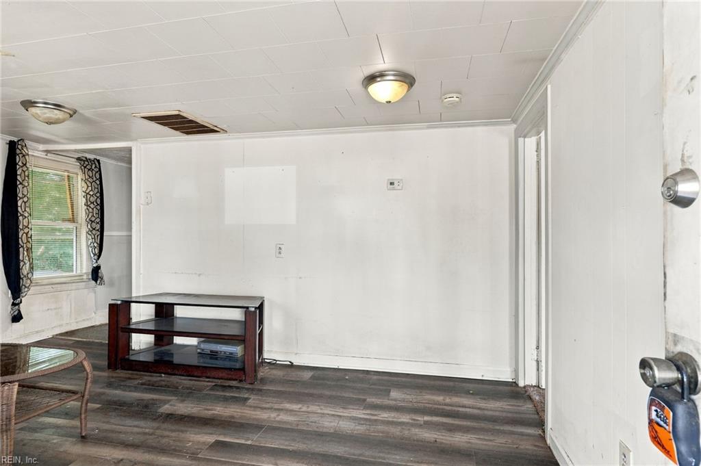 2508 Shell Rd Property Photo 3