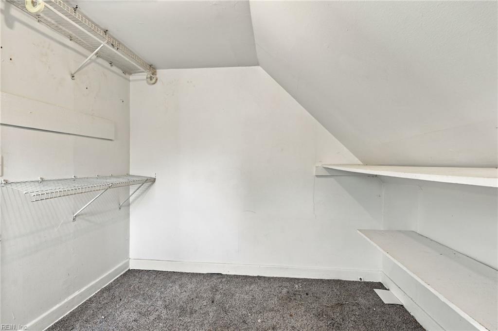 2508 Shell Rd Property Photo 10